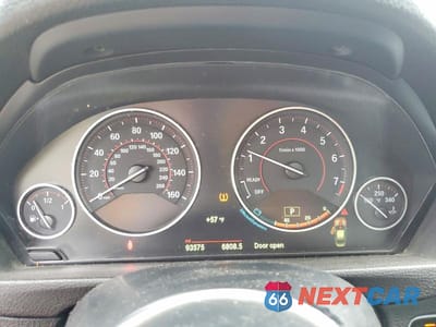 Zdjęcie 9 z 13 samochodu: 2015 BMW 328 XI SULEV VIN:WBA3B5G50FNS14582 - miniatura