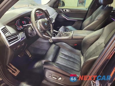 Zdjęcie 7 z 13 samochodu: 2019 BMW X5 XDRIVE40I VIN:5UXCR6C52KLK89718 - miniatura