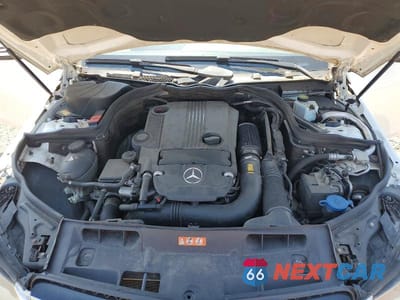 Zdjęcie 11 z 13 samochodu: 2014 MERCEDES-BENZ C 250 VIN:WDDGJ4HB3EG195833 - miniatura