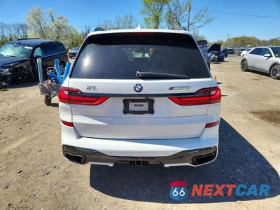 Zdjęcie 6 z 13 samochodu: 2020 BMW X7 M50I VIN:5UXCX6C01LLE35590 - miniatura