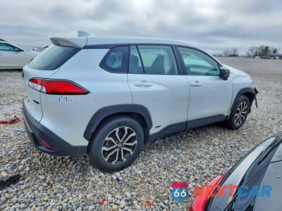 Trzecie zdjęcie samochodu z tyłu: 2024 TOYOTA COROLLA CROSS HYBRID S VIN:7MUFBABG5RV049392 - miniatura