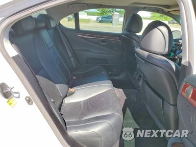 Zdjęcie 10 z 12 samochodu: 2008 LEXUS LS 460 VIN:JTHBL46F585073820 - miniatura