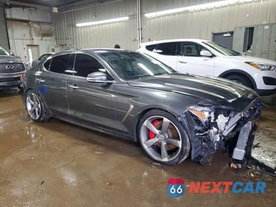 Czwarte zdjęcie samochodu z boku: 2019 GENESIS G70 ADVANCED VIN:KMTG54LE3KU030556 - miniatura
