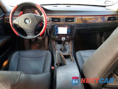 Zdjęcie 8 z 12 samochodu: 2007 BMW 328 XI VIN:WBAVC93567KZ71654 - miniatura