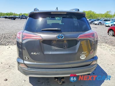 Zdjęcie 6 z 12 samochodu: 2017 TOYOTA RAV4 HYBRID XLE VIN:JTMRJREV7HD062934 - miniatura