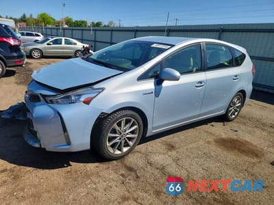 2015 TOYOTA PRIUS V FIVE JTDZN3EU3FJ038802 - główne zdjęcie licytacji z USA - miniatura