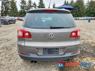 Zdjęcie 6 z 13 samochodu: 2009 VOLKSWAGEN TIGUAN S VIN:WVGAV75N89W004497 - miniatura