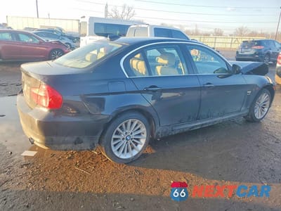Trzecie zdjęcie samochodu z tyłu: 2010 BMW 335 XI VIN:WBAPL3C54AA407875 - miniatura