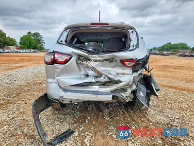 Zdjęcie 6 z 14 samochodu: 2016 CHEVROLET TRAVERSE LS VIN:1GNKRFED2GJ321384 - miniatura
