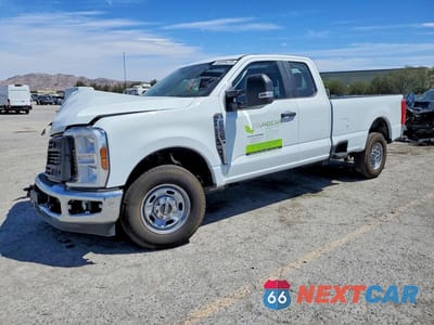 2025 FORD F250 CC 4X 1FT7X2AA0SEE12793 - główne zdjęcie licytacji z USA - miniatura