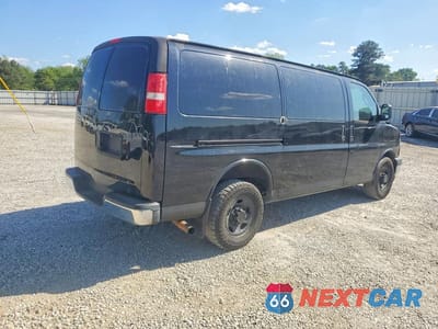 Trzecie zdjęcie samochodu z tyłu: 2017 CHEVROLET EXPRESS G2500 VIN:1GCWGAFF0H1140918 - miniatura