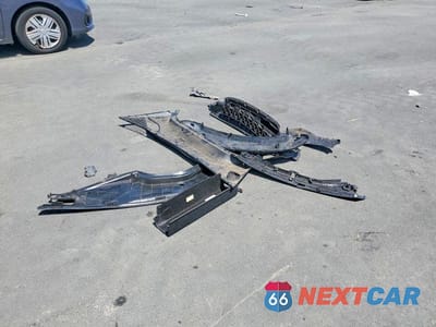 Zdjęcie 12 z 13 samochodu: 2015 TESLA MODEL S VIN:5YJSA1E11FF118811 - miniatura