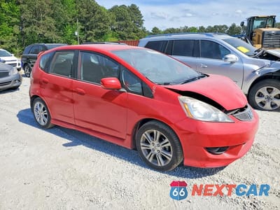 Czwarte zdjęcie samochodu z boku: 2009 HONDA FIT SPORT VIN:JHMGE88459S036627 - miniatura