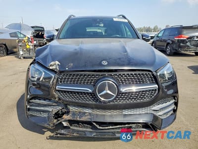 Piąte zdjęcie samochodu w środku: 2020 MERCEDES-BENZ GLE 450 4MATIC VIN:4JGFB5KB3LA153580 - miniatura