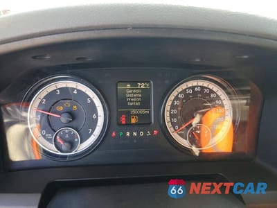 Zdjęcie 9 z 12 samochodu: 2018 RAM 1500 ST VIN:1C6RR6FGXJS304311 - miniatura