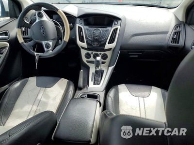 Zdjęcie 8 z 12 samochodu: 2014 FORD FOCUS SE VIN:1FADP3F2XEL241101 - miniatura