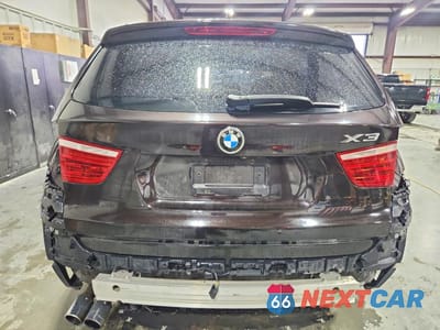 Zdjęcie 6 z 13 samochodu: 2016 BMW X3 XDRIVE28I VIN:5UXWX9C5XG0D76105 - miniatura