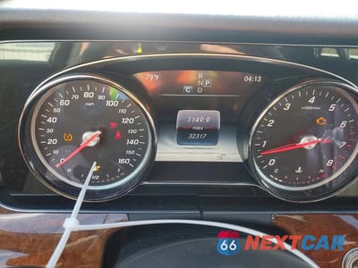 Zdjęcie 9 z 11 samochodu: 2018 MERCEDES-BENZ E 300 4MATIC VIN:WDDZF4KB7JA360542 - miniatura