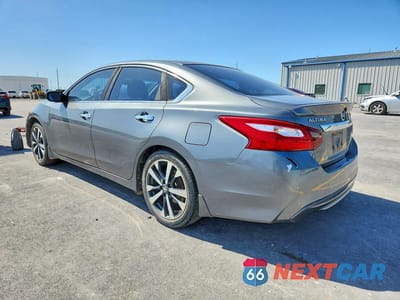 Drugie zdjęcie samochodu z przodu: 2017 NISSAN ALTIMA 2.5 SR VIN:1N4AL3AP2HN320370 - miniatura