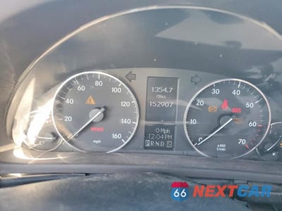 Zdjęcie 9 z 11 samochodu: 2005 MERCEDES-BENZ C 230K SPORT SEDAN VIN:WDBRF40J05F681043 - miniatura