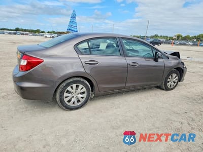 Trzecie zdjęcie samochodu z tyłu: 2012 HONDA CIVIC LX VIN:19XFB2F59CE013649 - miniatura