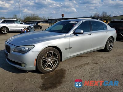 2012 BMW 750 LXI WBAKC8C55CC434999 - główne zdjęcie licytacji z USA - miniatura