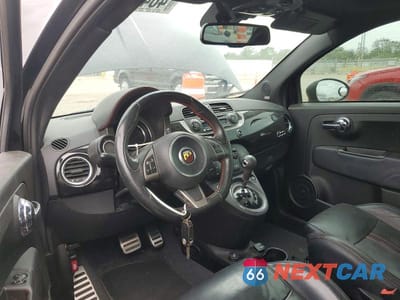 Zdjęcie 8 z 11 samochodu: 2015 FIAT 500 ABARTH VIN:3C3CFFFH1FT570522 - miniatura