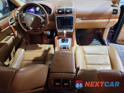 Zdjęcie 8 z 13 samochodu: 2006 PORSCHE CAYENNE S VIN:WP1AB29P26LA60460 - miniatura