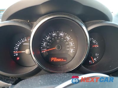 Zdjęcie 9 z 11 samochodu: 2011 KIA SOUL + VIN:KNDJT2A24B7231484 - miniatura