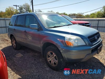 Czwarte zdjęcie samochodu z boku: 2005 HONDA PILOT VIN:5FNYF18525B046798 - miniatura