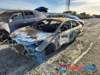 2015 HYUNDAI SONATA SE 5NPE24AF1FH007075 - główne zdjęcie licytacji z USA - miniatura