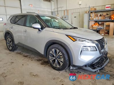 Czwarte zdjęcie samochodu z boku: 2023 NISSAN ROGUE SV VIN:5N1BT3BA6PC834723 - miniatura