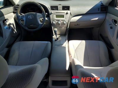 Zdjęcie 8 z 11 samochodu: 2010 TOYOTA CAMRY LE VIN:4T1BF3EK6AU560954 - miniatura