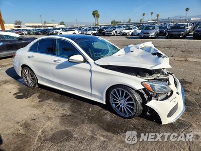Czwarte zdjęcie samochodu z boku: 2016 MERCEDES-BENZ C 300 VIN:55SWF4JB5GU165925 - miniatura