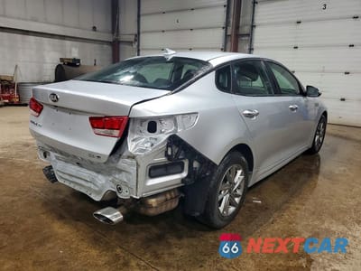 Trzecie zdjęcie samochodu z tyłu: 2019 KIA OPTIMA LX VIN:5XXGT4L3XKG290235 - miniatura
