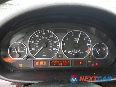 Zdjęcie 9 z 11 samochodu: 2003 BMW 330 I VIN:WBAEV53453KM31166 - miniatura