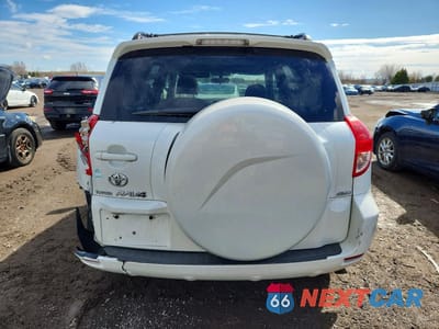 Zdjęcie 6 z 13 samochodu: 2007 TOYOTA RAV4 LIMITED VIN:JTMBD31V275093304 - miniatura