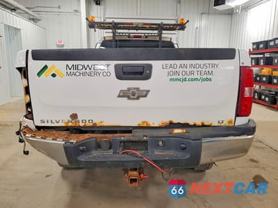 Zdjęcie 6 z 13 samochodu: 2007 CHEVROLET SILVERADO K3500 VIN:1GCHK34K07E538866 - miniatura