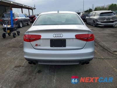 Zdjęcie 6 z 12 samochodu: 2014 AUDI S4 PREMIUM PLUS VIN:WAUDGAFL4EA011411 - miniatura
