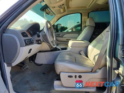 Zdjęcie 7 z 11 samochodu: 2008 GMC SIERRA K25 VIN:1GTHK23688F131324 - miniatura