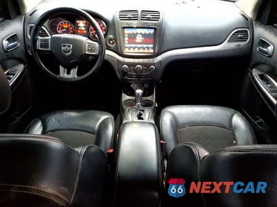 Zdjęcie 8 z 12 samochodu: 2020 DODGE JOURNEY CROSSROAD VIN:3C4PDCGB4LT265720 - miniatura