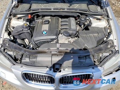 Zdjęcie 11 z 12 samochodu: 2011 BMW 328 XI VIN:WBAPK7G57BNN86928 - miniatura
