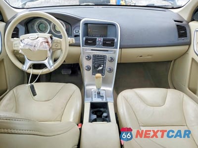 Zdjęcie 8 z 14 samochodu: 2012 VOLVO XC60 3.2 VIN:YV4952DL5C2255399 - miniatura