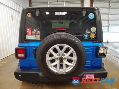 Zdjęcie 6 z 12 samochodu: 2023 JEEP WRANGLER SPORT VIN:1C4GJXAN5PW658340 - miniatura