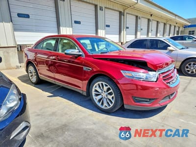 Czwarte zdjęcie samochodu z boku: 2017 FORD TAURUS LIMITED VIN:1FAHP2F82HG129874 - miniatura