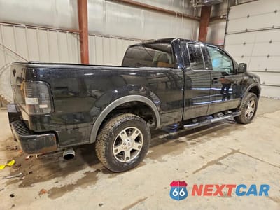 Trzecie zdjęcie samochodu z tyłu: 2004 FORD F150 VIN:1FTPX14514NB57289 - miniatura