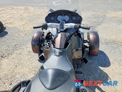 Zdjęcie 6 z 9 samochodu: 2012 CAN-AM SPYDER ROADSTER RT-LTD VIN:2BXJBRC18CV000143 - miniatura