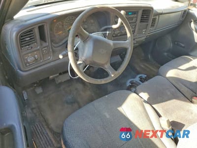 Zdjęcie 8 z 12 samochodu: 2001 CHEVROLET SILVERADO C1500 VIN:2GCEC19WX11164243 - miniatura