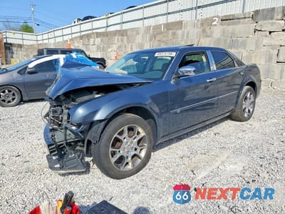 2008 CHRYSLER 300C 2C3KA63H18H140614 - główne zdjęcie licytacji z USA - miniatura