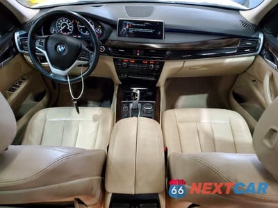 Zdjęcie 8 z 12 samochodu: 2015 BMW X5 XDRIVE35D VIN:5UXKS4C52F0N06387 - miniatura